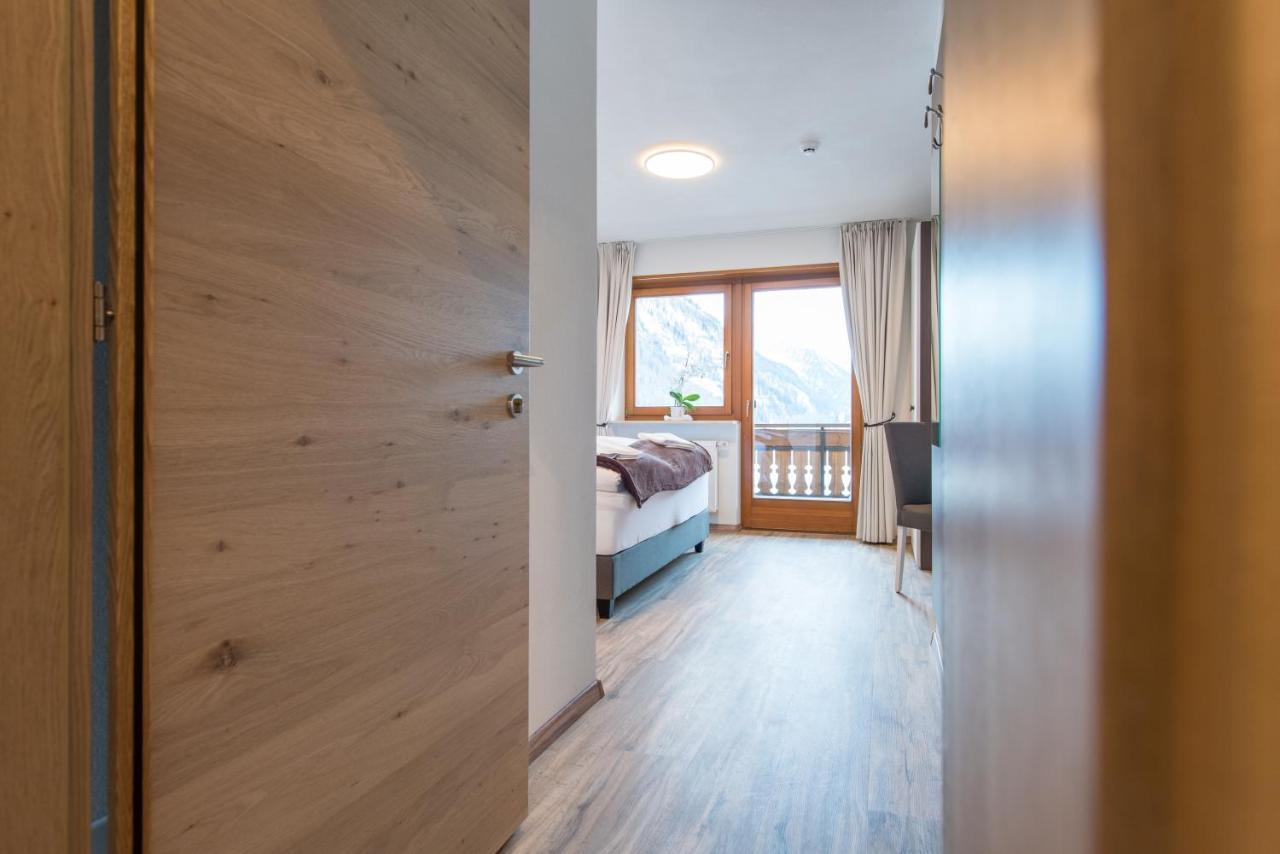 Hotel Bacher Рива-ди-Турес Экстерьер фото