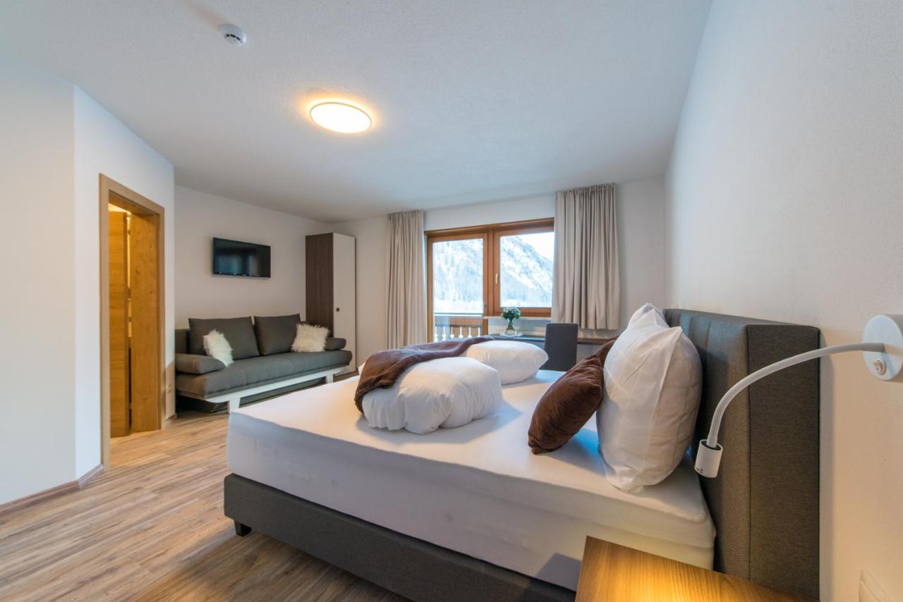 Hotel Bacher Рива-ди-Турес Экстерьер фото