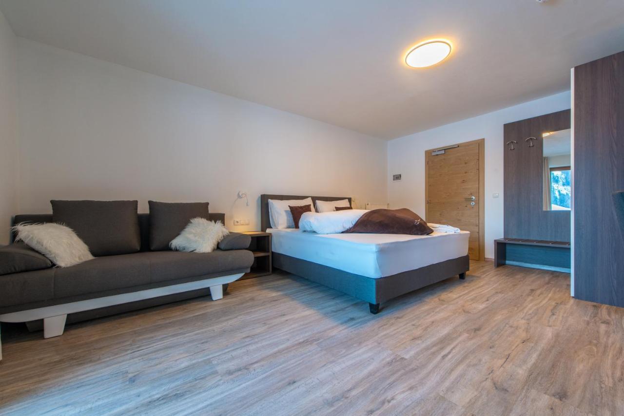 Hotel Bacher Рива-ди-Турес Экстерьер фото